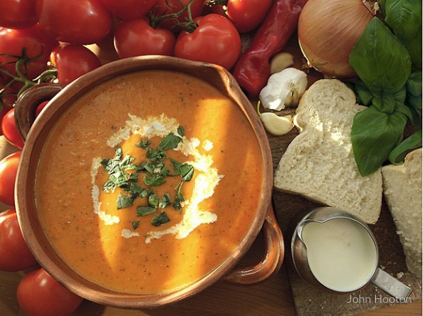 Cream Of Tomato and Basil Soup